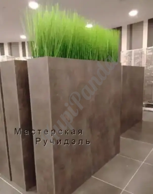 Кашпо-перегородка для офиса или кафе