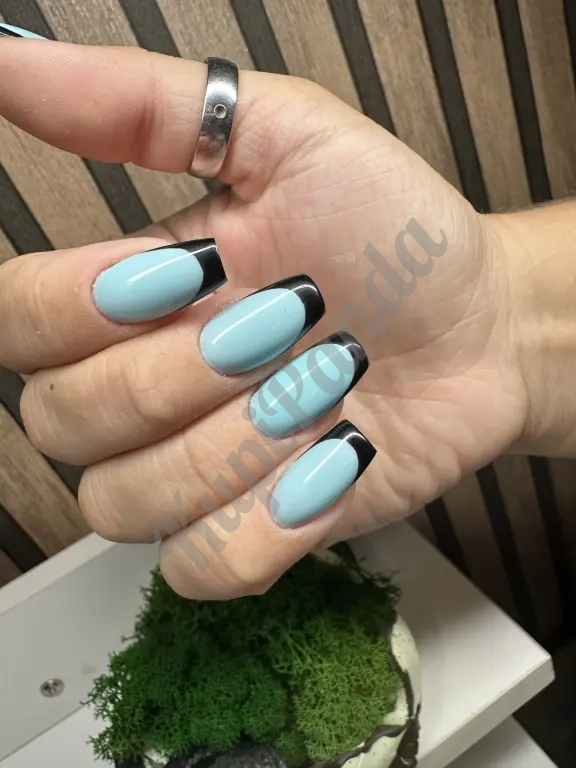 Маникюр ,педикюр ,наращивание