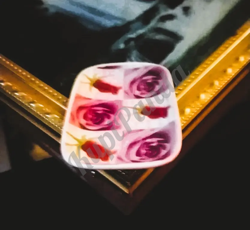 Винтажное блюдце