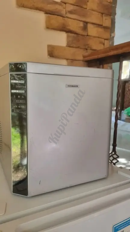 Ice maker льдогенератор