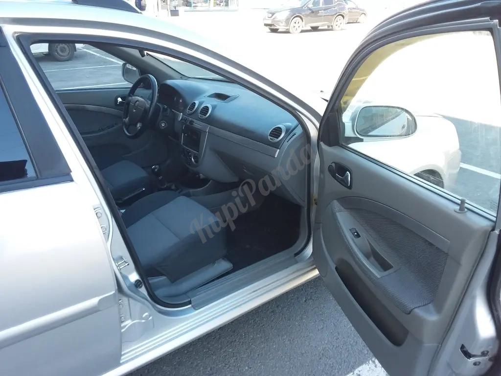 Chevrolet Lacetti, 2013 1.6 МТ универсал