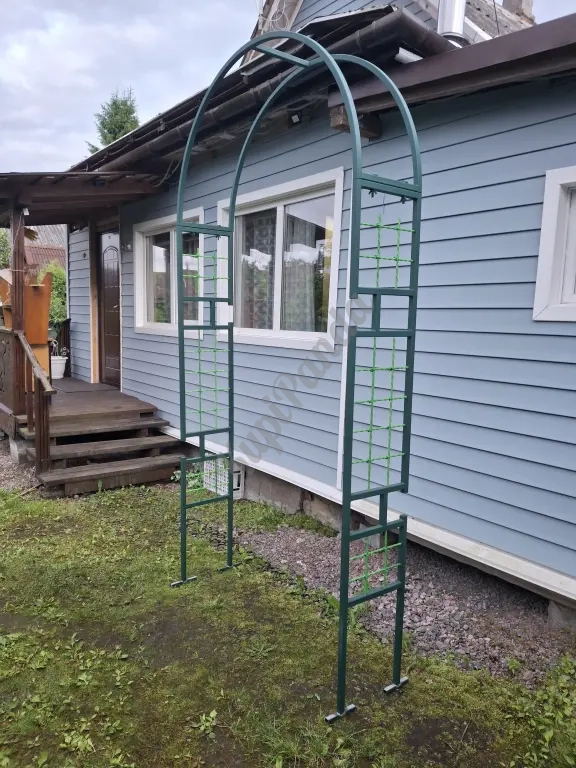Арка садовая металлическая