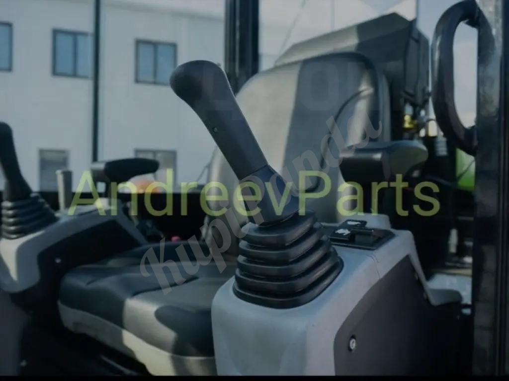 Продается мини-экскаватор Boulder EX25. 4