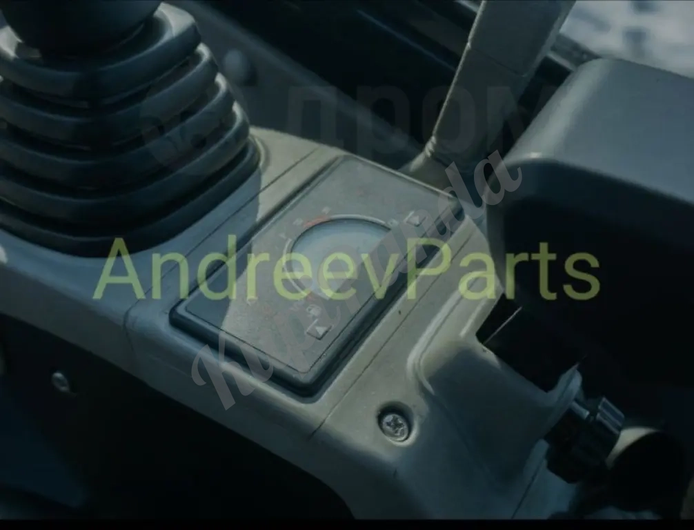 Продается мини-экскаватор Boulder EX25. 4