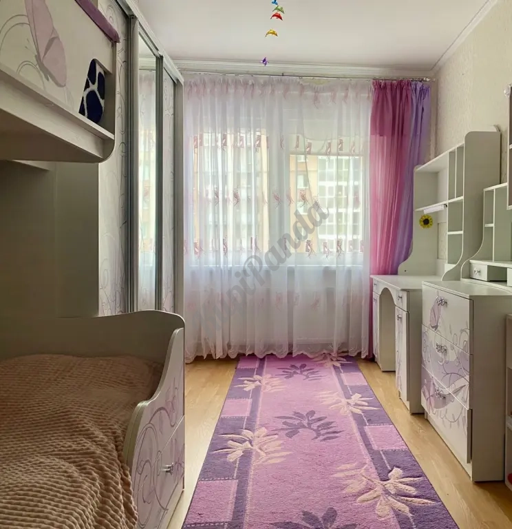 Комплект детской/подростковой мебели для девочки "Леди "