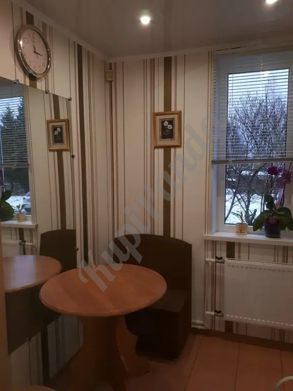 В продаже светлая трешка