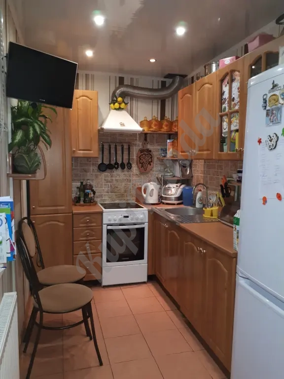 В продаже светлая трешка