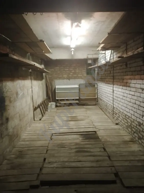 Продам гараж в гаражном кооперативе