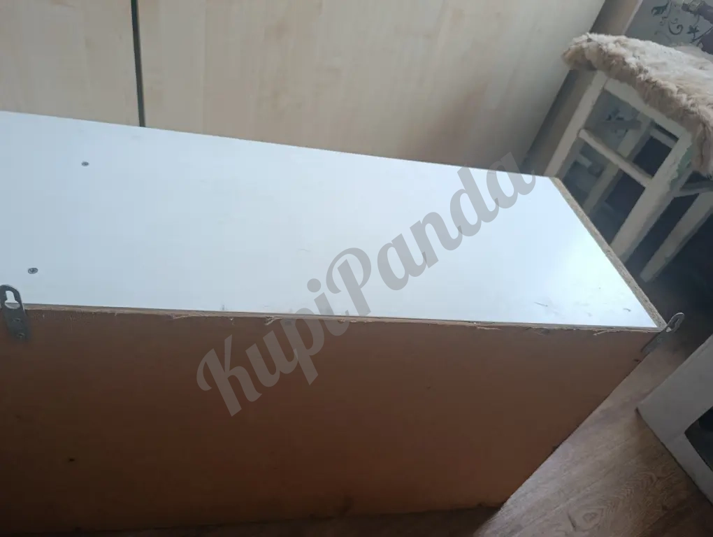 Продам настенные полку. Самовывоз