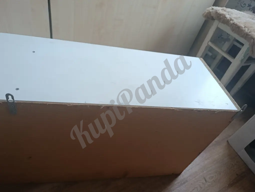 Продам настенные полку. Самовывоз