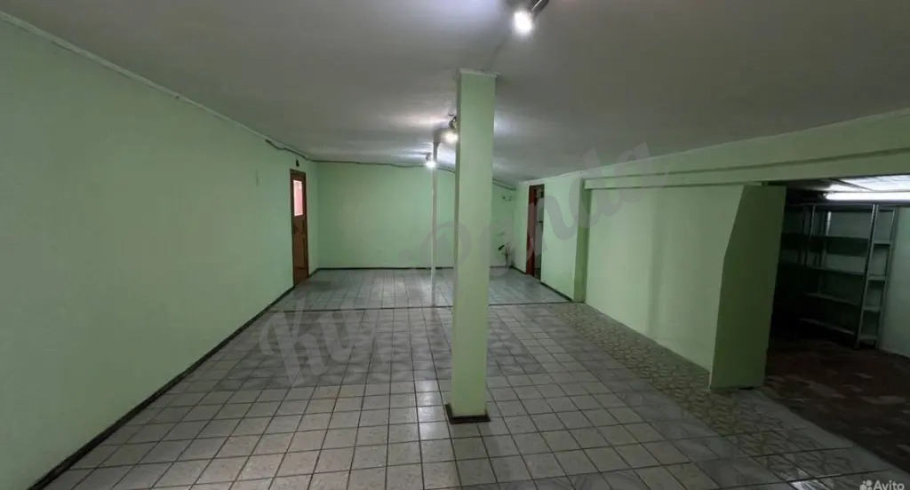 Продается магазин в центре Луганска