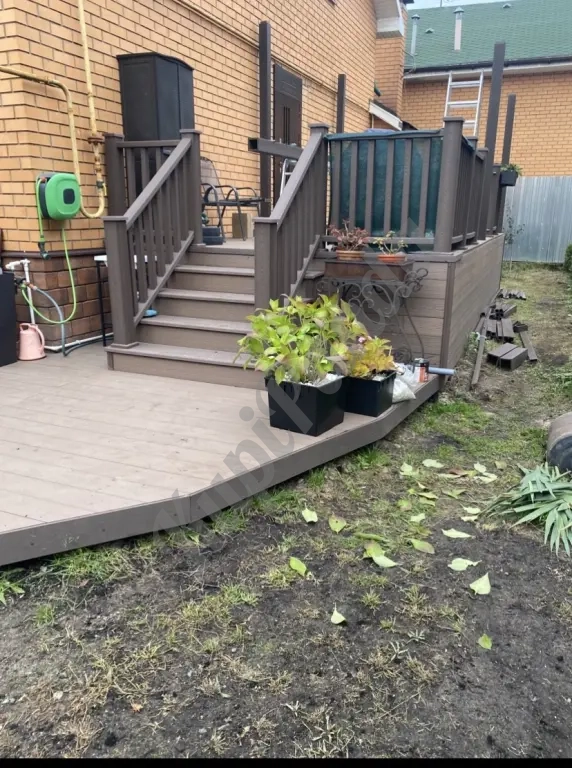 Монтаж терас из Дпк и комплектующих.