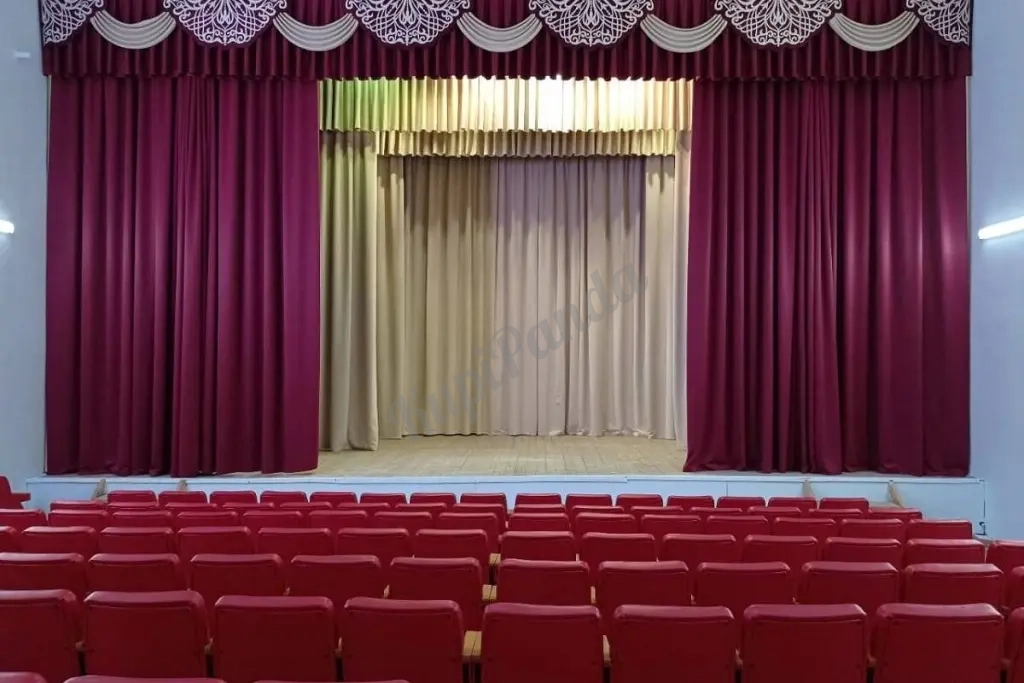 Пошив театральных штор для бюджетных организаций из негорючих тканей.