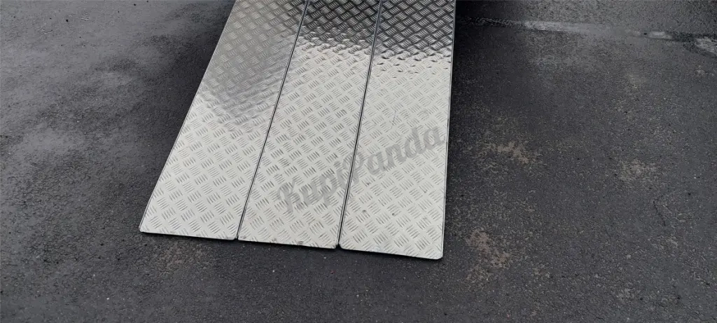 Комплект приставных аппарелей для заезда