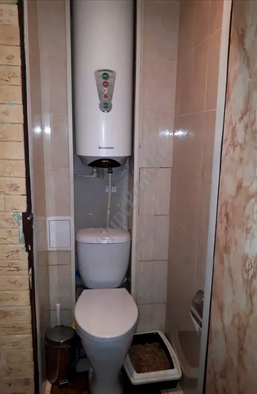 В продаже светлая трешка